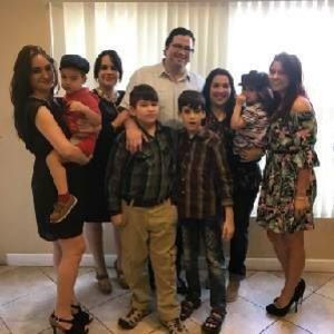 Meet your Posher, Yeny